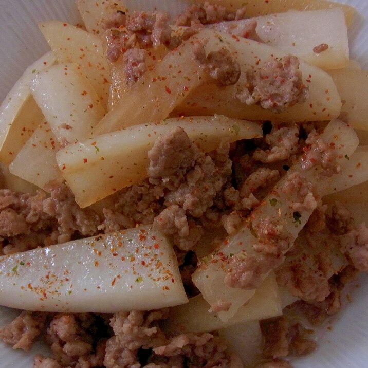 七味が合う、大根と豚ひき肉の炒めもの、お弁当にも。